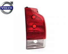 Achterlicht rechts onder zonder mistlamp Volvo V70 (03-08) XC70 (03-07) Volvo 30655377