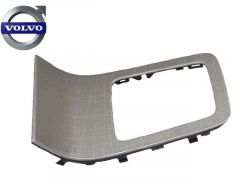 Paneel om versnellingspook ''crossed aluminium'' zonder actief chassis Volvo
XC70nn (08-11) (OP=OP) Volvo 30755132