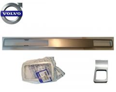 Dashbord inleg en Schakelpook, Instrumentenpaneel bekleding, Sierlijst set 3 delig aluminium Volvo S80N V70nn XC70nn 08- OP=OP Volvo 31255568 - 31255576 - 31255570